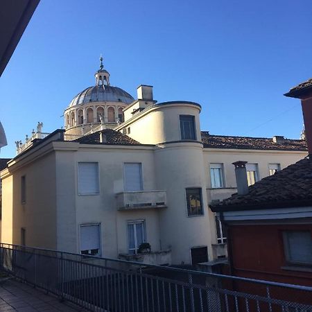 Terrazza Zaccagni Apartment Parma Luaran gambar