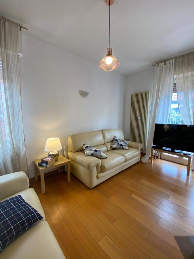 Terrazza Zaccagni Apartment Parma Luaran gambar