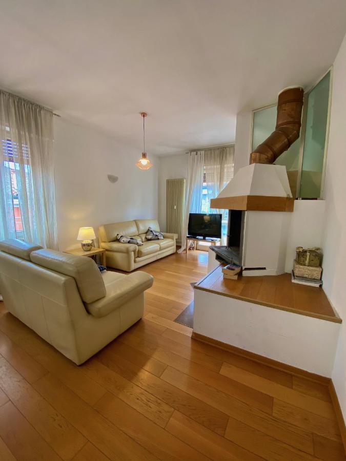 Terrazza Zaccagni Apartment Parma Luaran gambar